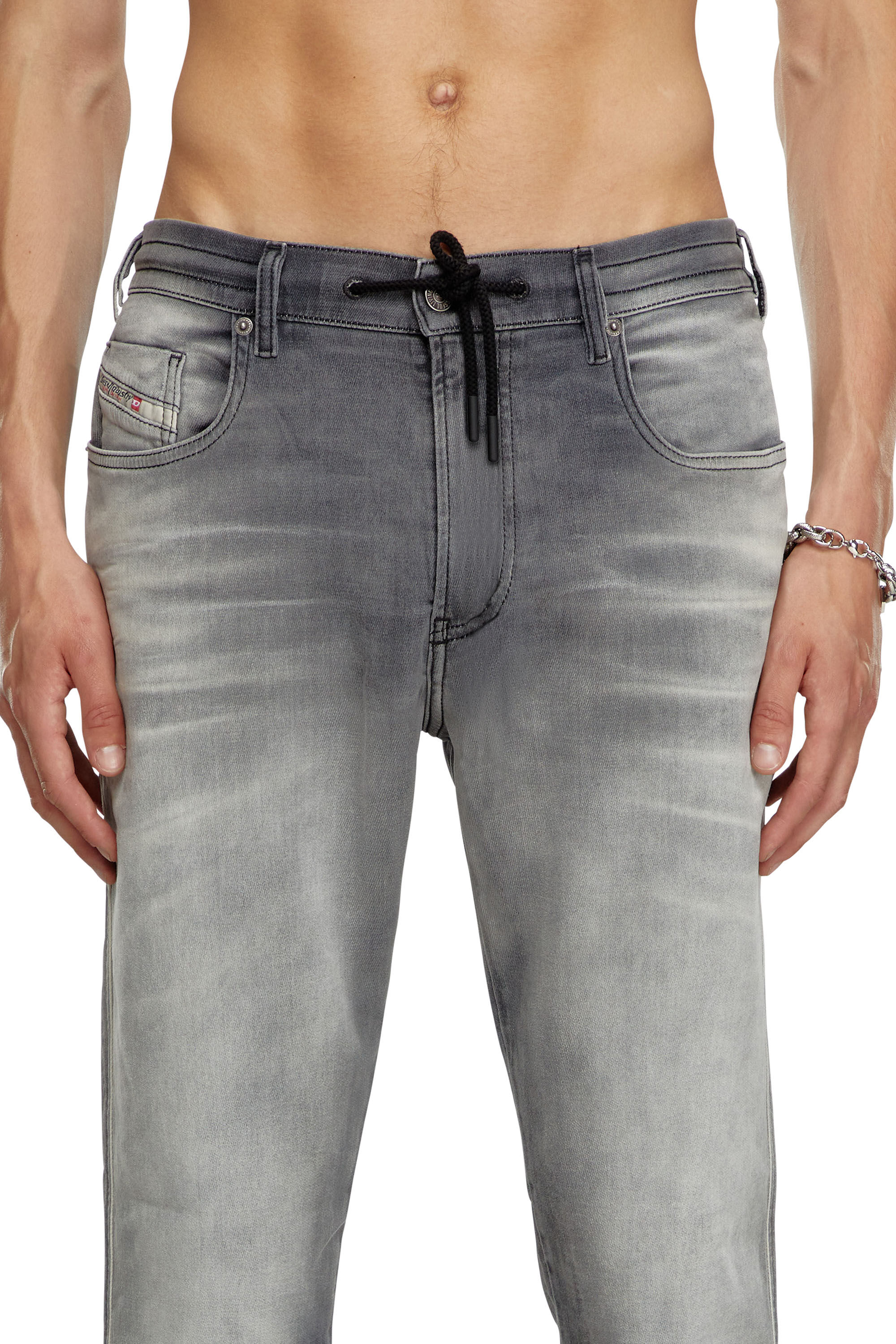 Diesel - Male's Slim 2060 D-Strukt Joggjeans® 068LR, ダークグレー - 4